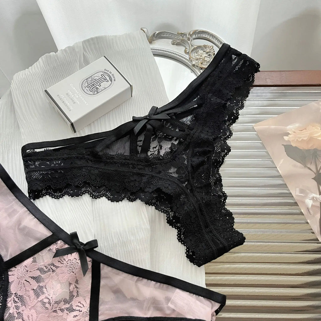 Sexy Lace Briefs Women’s Flower Embroidery Thong Spicy Girl Lace Transparent Underpants Thin Summer Hollow Out Panties